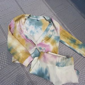 Current air tie dye skirt top set